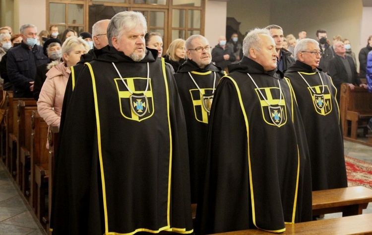 Chorągiew Rycerzy Jana Pawła II powstała w parafii św. Wawrzyńca w Grojcu