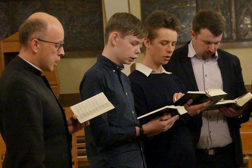 Schola gregoriańska lektorów parafii św. Józefa na Złotych Łanach