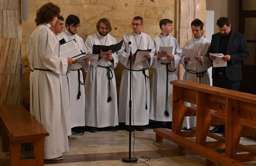 Schola gregoriańska lektorów parafii św. Józefa na Złotych Łanach