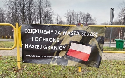 Wielu mieszkańców Podlasia, terenów przygranicznych, wspiera mundurowych.