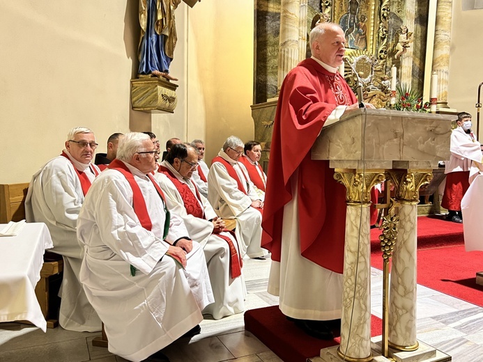 U św. Katarzyny w Mysłakowie i Kudowie