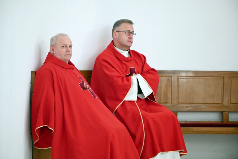 Spotkanie synodalne dla księży i zgromadzeń zakonnych