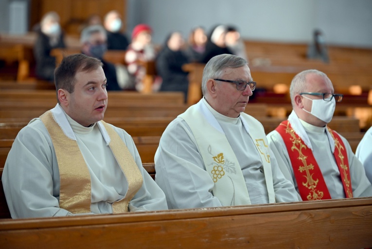 Spotkanie synodalne dla księży i zgromadzeń zakonnych
