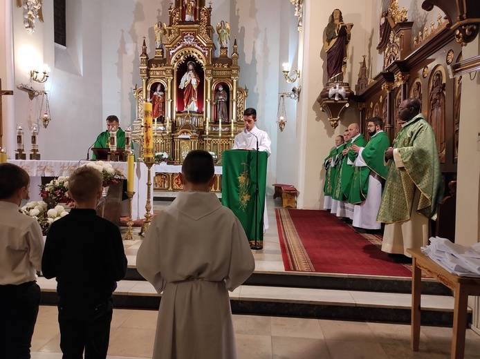 Żegocina. Przyjęcie kandydatów na ministrantów