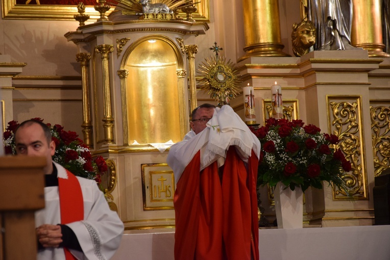 Poświęcenie figury św. Katarzyny w Rzeczycy 