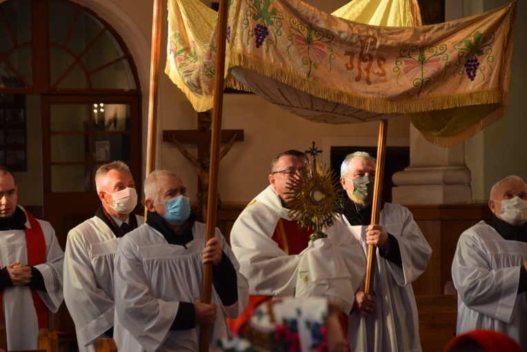 Poświęcenie figury św. Katarzyny w Rzeczycy 