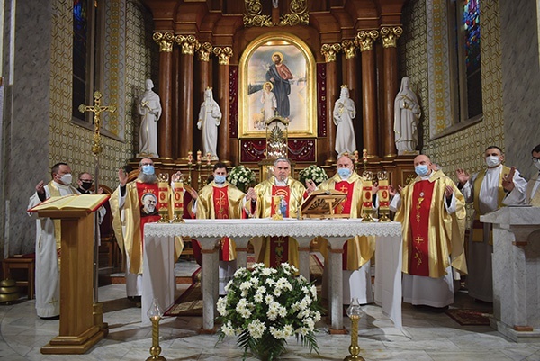 Naśladować świętego