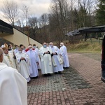 Ostatnie pożegnanie śp. ks. Alojzego Wencepla w Ustroniu-Polanie