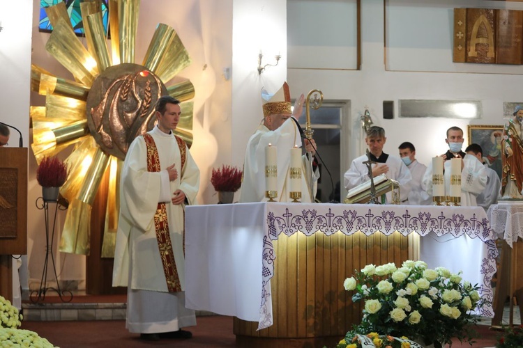 Ostatnie pożegnanie śp. ks. Alojzego Wencepla w Ustroniu-Polanie