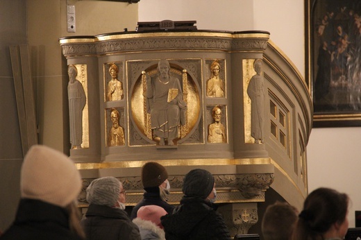 Ruda Śl. Msza w pierwsze wspomnienie liturgiczne ks. Machy