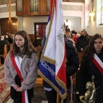 Pawęzów. Odsłonięcie tablicy upamiętniającej śp. Wiktorię Olszówkę z domu Boruch