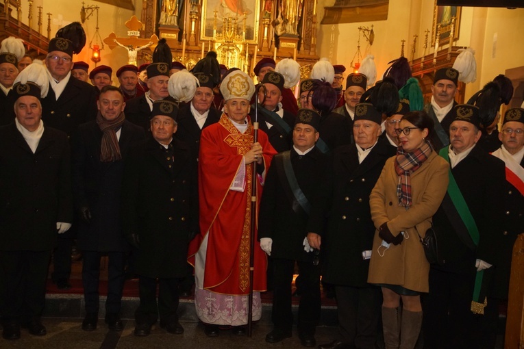 Barbórka w Nowej Rudzie-Słupcu. Proboszcz otrzymał górniczą szpadę