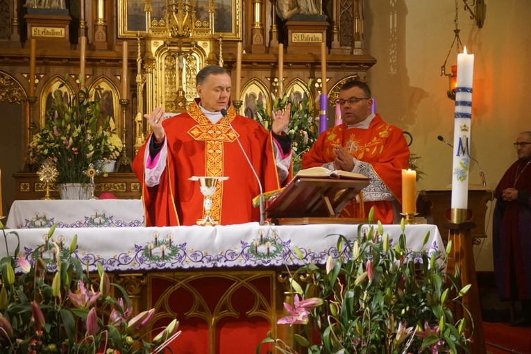 Barbórka w Nowej Rudzie-Słupcu. Proboszcz otrzymał górniczą szpadę