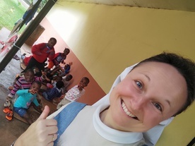 W Kamerunie dzieci są zazwyczaj  traktowane znacznie gorzej niż w Europie.