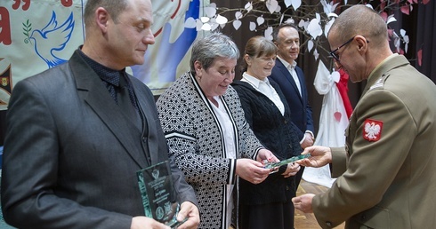 Promocja dobra. Gala wolontariatu w Czarnem 