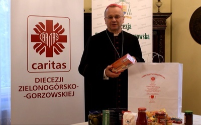 Bp Lityński zachęca do przygotowania Torby Charytatywnej Caritas