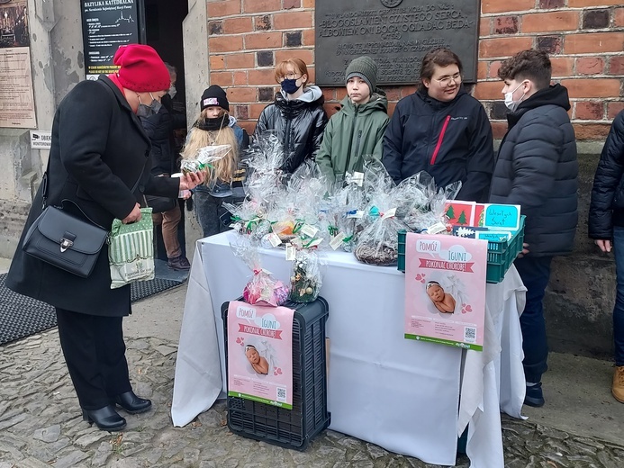 Przedświąteczna pomoc