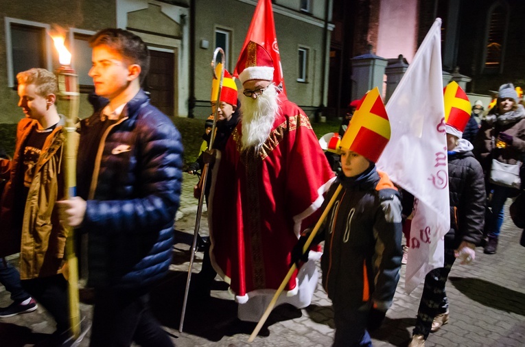 Orszak św. Mikołaja w Głogowie