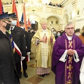 ▲	Uroczystości przewodniczył biskup tarnowski.