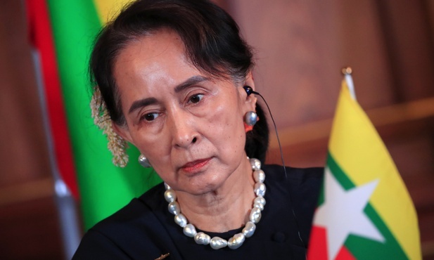 Birma: Aung San Suu Kyi skazana na 4 lata więzienia