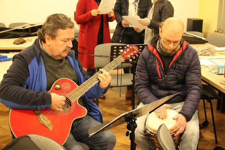 Młodzi duchem z Cięciny z oazowymi korzeniami