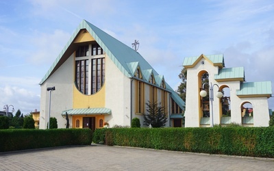 Kościół św. Teresy Benedykty od Krzyża - Edyty Stein w Lublińcu