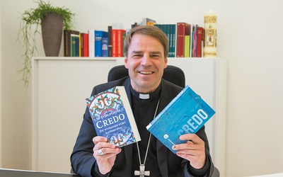 Bp Stefan Oster jest autorem komentarza do wyznania wiary. Książka właśnie ukazała się w Polsce.