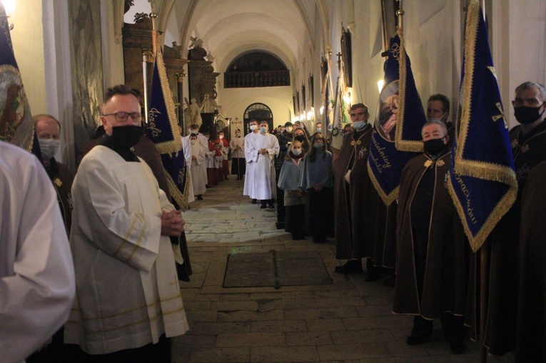 Ustanowienie sanktuarium św. Józefa w Jemielnicy