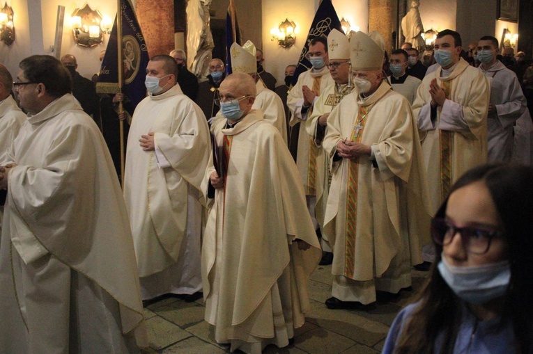 Ustanowienie sanktuarium św. Józefa w Jemielnicy