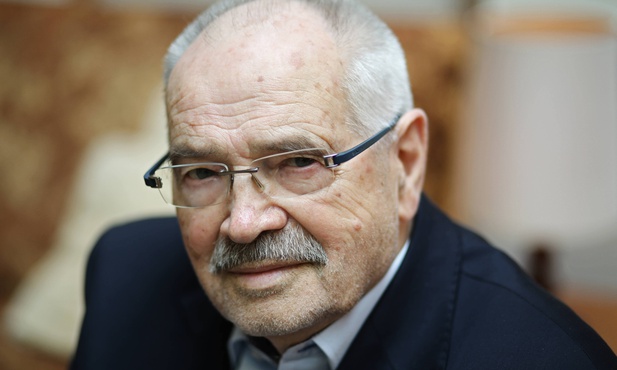 Zmarł autor trylogii o Pawlakach i Kargulach