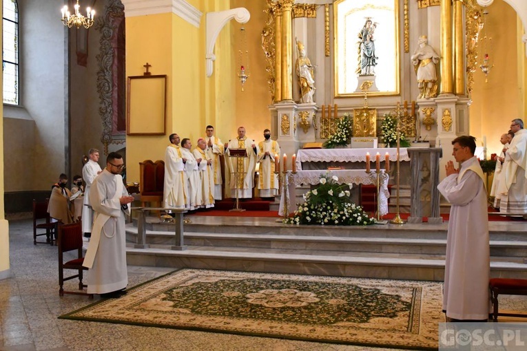 Święcenia kapłańskie w Głogowie