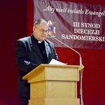 Obrady trzeciej sesji plenarnej Synodu