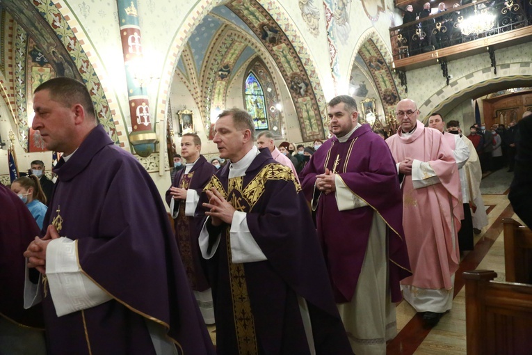 Poświęcenie polichromii w Lubczy