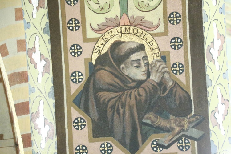 Polichromia kościoła w Lubczy