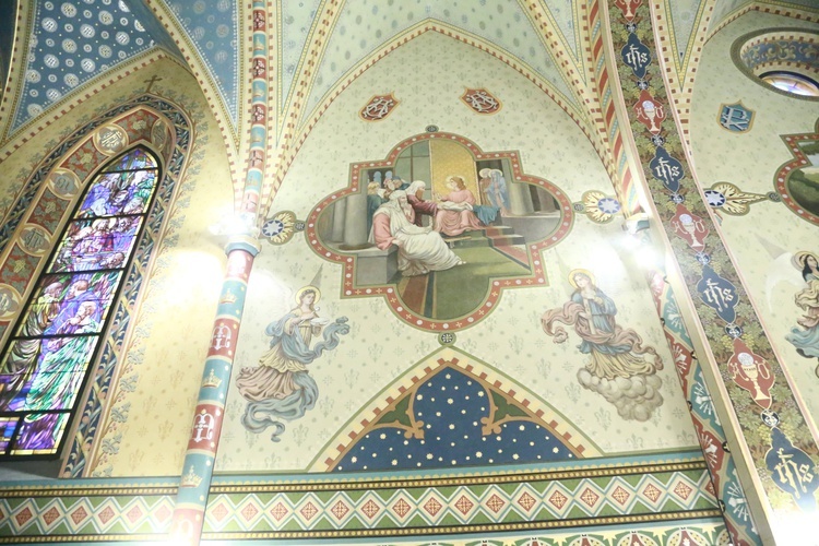 Polichromia kościoła w Lubczy