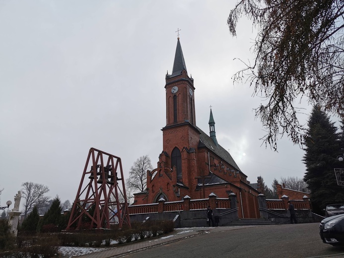 Polichromia kościoła w Lubczy