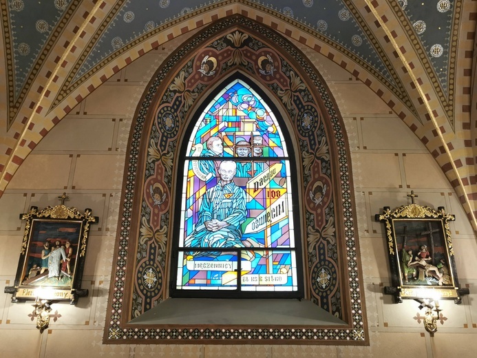 Polichromia kościoła w Lubczy