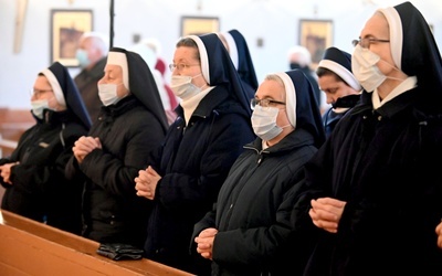 Szczawno-Zdrój. Siostry służebniczki uczciły rocznicę śmierci założyciela