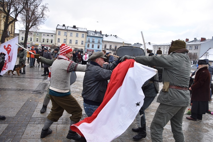 Obchody 40. rocznicy Stanu Wojennego w Nowym Targu 