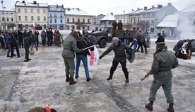 Nowy Targ. ZOMO pałowało górali