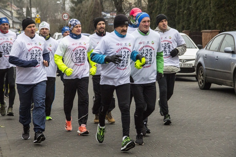 Bieg pamięci Dziewięciu z "Wujka".