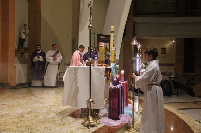 Nowy Sącz. Adwentowe czuwanie dla młodzieży z okręgu sądeckiego