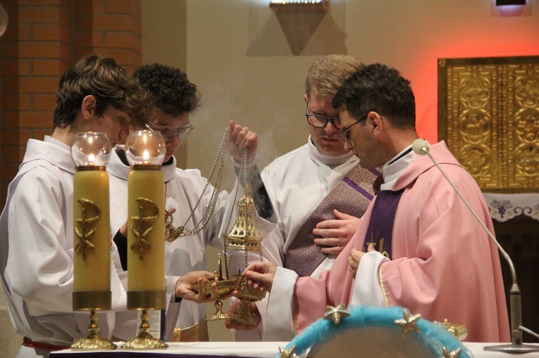 Nowy Sącz. Adwentowe czuwanie dla młodzieży z okręgu sądeckiego