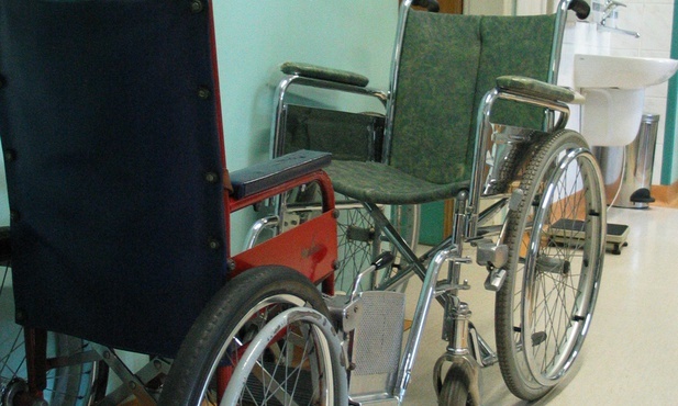Papież o obowiązku państwa wspierania rodzin niepełnosprawnych