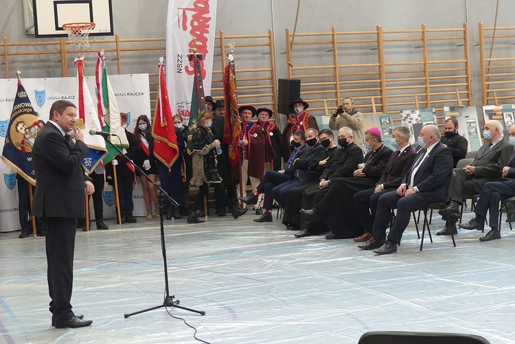 40. rocznica wprowadzenia stanu wojennego i poświęcenia sztandaru "Solidarności" w Rajczy