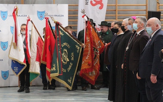 40. rocznica wprowadzenia stanu wojennego i poświęcenia sztandaru "Solidarności" w Rajczy