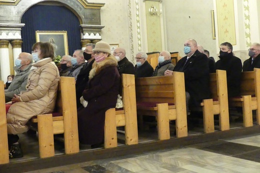 40. rocznica wprowadzenia stanu wojennego i poświęcenia sztandaru "Solidarności" w Rajczy