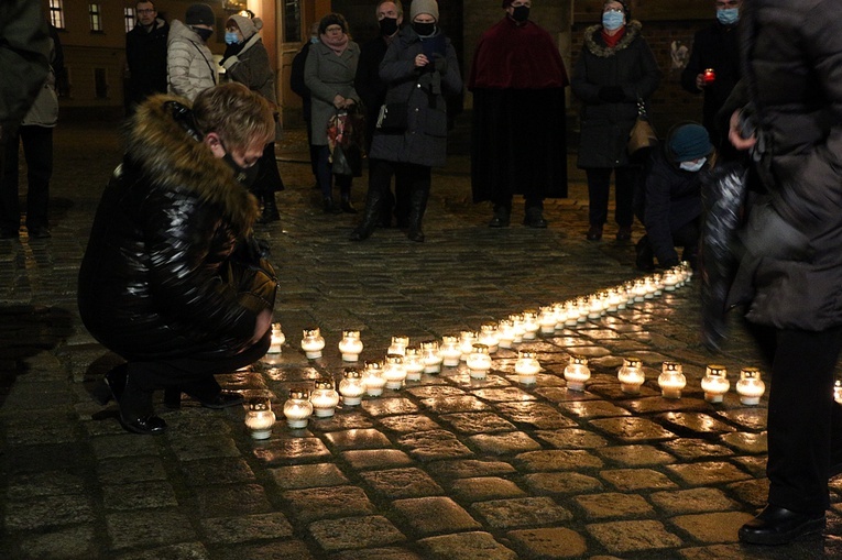 40. rocznica stanu wojennego - obchody w archikatedrze wrocławskiej