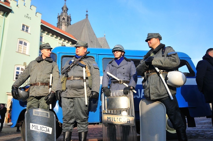 Obchody 40 rocznicy ogłoszenia stanu wojennego w Krakowie cz. 1