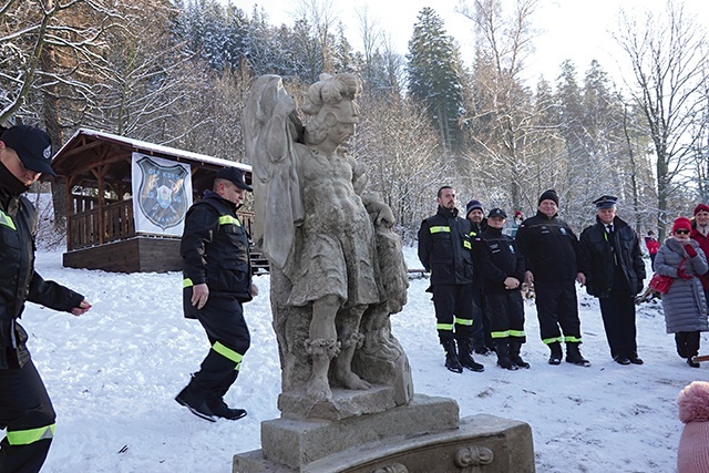 Uroczystość zgromadziła na Świętej Górze m.in. strażaków.